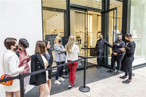 Luxury store workers 